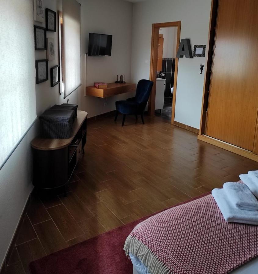 Casa Aldeia Da Lapa Bed & Breakfast Sernancelhe Екстериор снимка